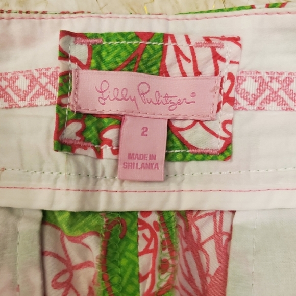 Lilly Pulitzer Green Cropped Pants Butterfly Design Size 2 - Picture 3 of 6